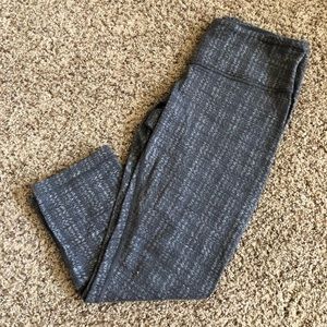 Grey Lululemon crops DAMAGED!
